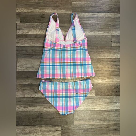 Vineyard vines tankini size medium - Picture 4 of 8
